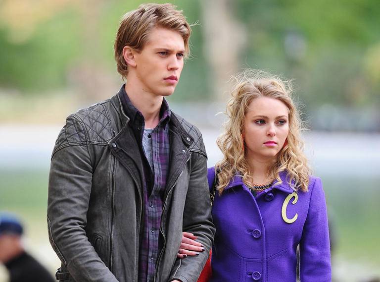 ANNASOPHIA ROBB EVER REUNITE WITH AUSTIN BUTLER