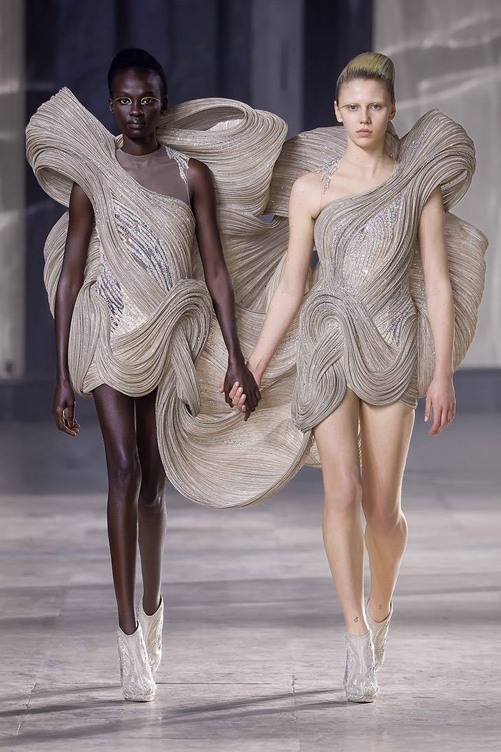 GAURAV GUPTA SPRING SUMMER 2023